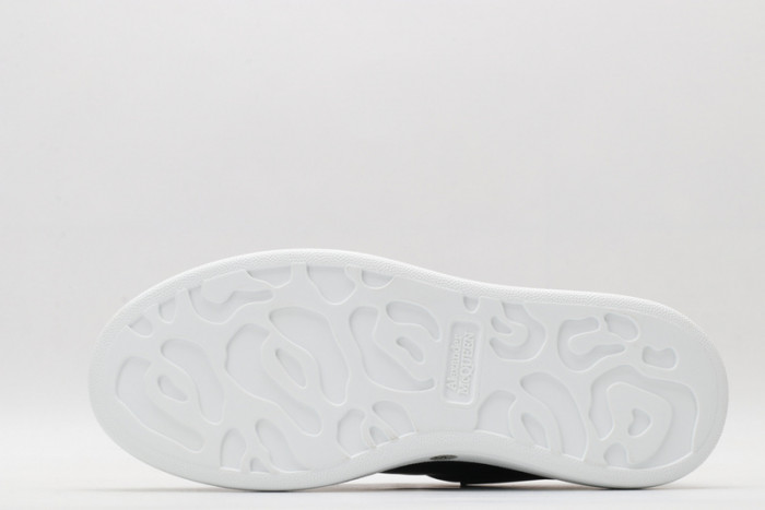 a1exa*der Mcqv*en sole sneakers