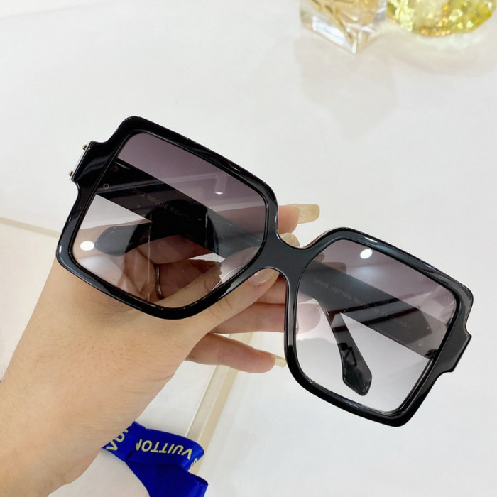 L*V SUNGLASSES SUN-4