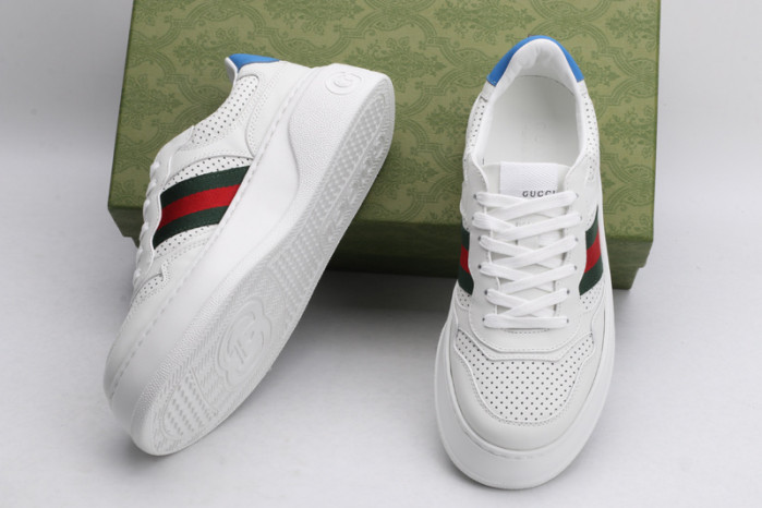 GC LOW-TOP SNEAKER