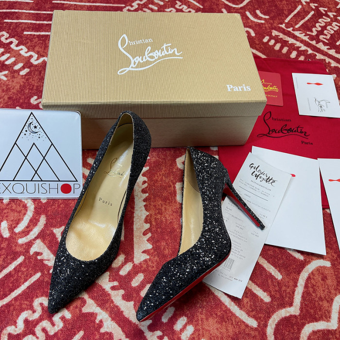 Ch**an louboutin heel