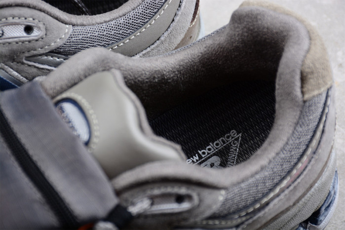 new Ba1an*e 2002r grey brown pouch - m2002rva