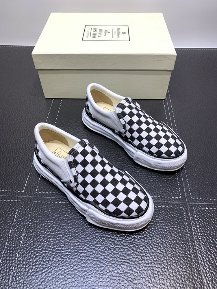 Ma*s*n mihara yasuhiro sneaker mmy-18