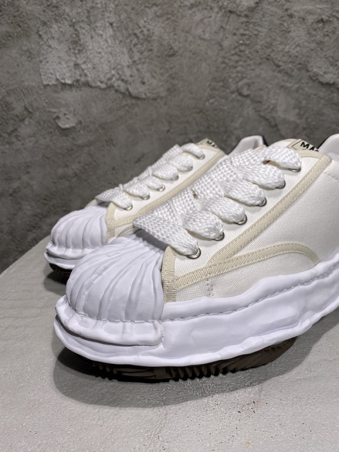 Ma*s*n mihara yasuhiro sneaker mmy-22