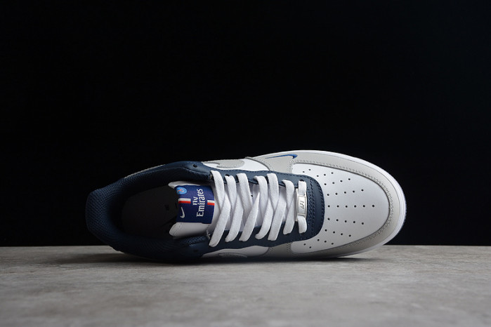 NIKE Air Force 1 BS8872-055