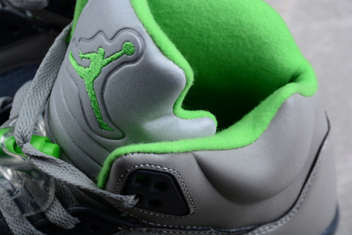 AIR JORDAN 5 "Green Bean" DM9014-003