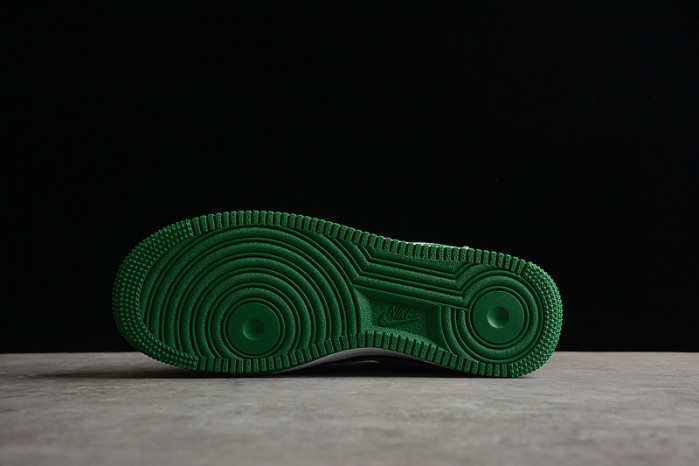 LV X NIKE AIR FORCE SNEAKER