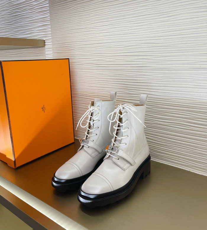 H**mes boots
