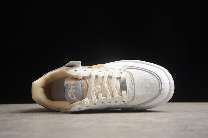 NIKE Air Force 1 Shadow 