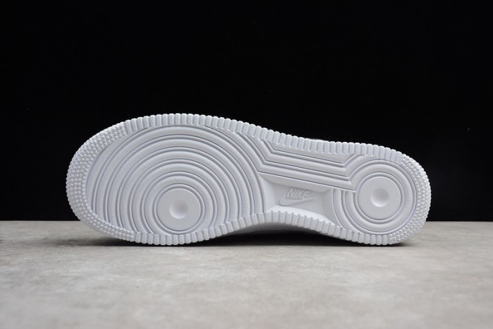 NIKE AIR FORCE 1 LOW RETURNS white/ black 820266-101