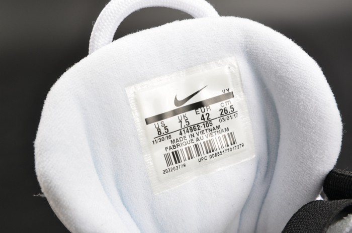 Nike Air More Uptempo “Scottie Pippen” PE white/ black mens 414962-105