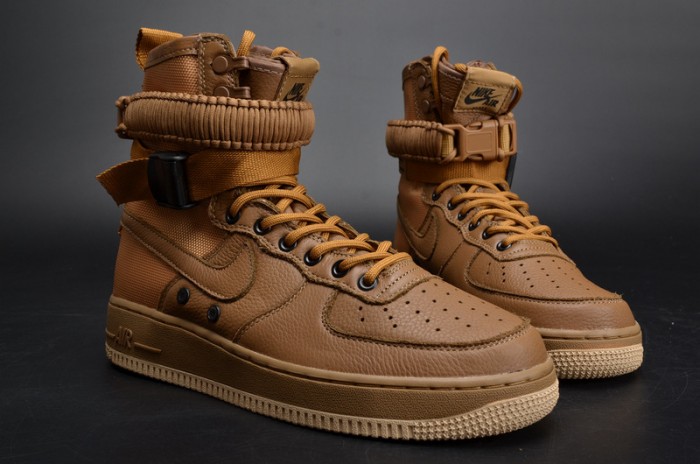 nike wmns sf force 1 “G01den beige” 857872-200