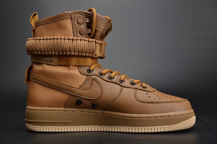 nike wmns sf force 1 “G01den beige” 857872-200