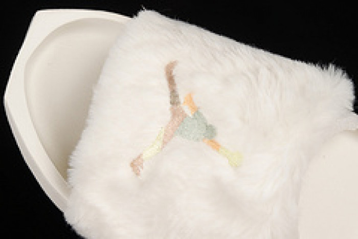 AIR JORDAN NOLA SLIDE COCONUT MILK/OLIVE AURA/SAIL DQ5364-131