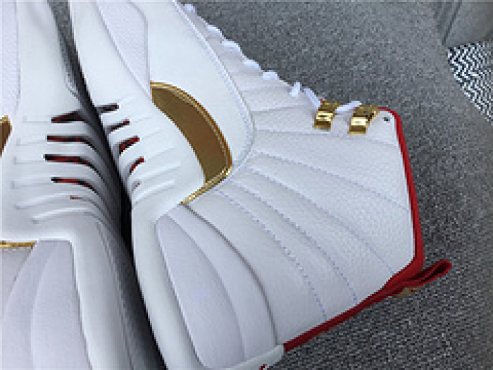 Air Jordan 12 FIBA White University Red 130690-107