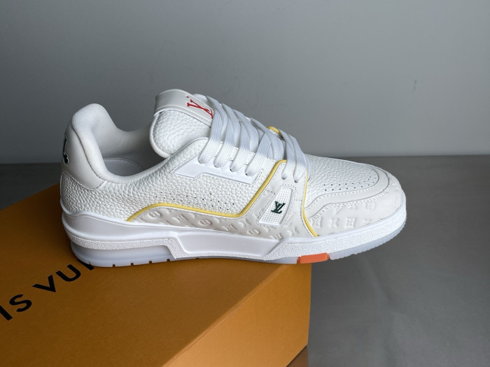 l0vis Vvtt0n lv trainer lvt-221