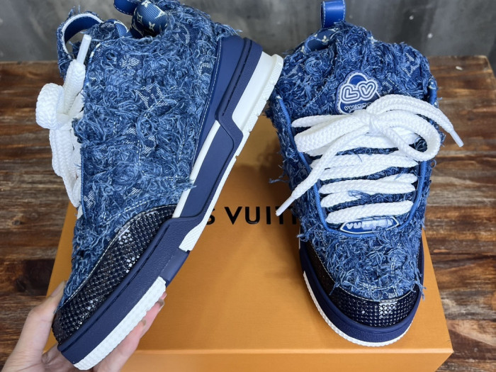 l0vis Vvtt0n lv trainer lvt-218