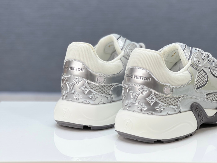 l0vis Vvtt0n olympia l&v-269